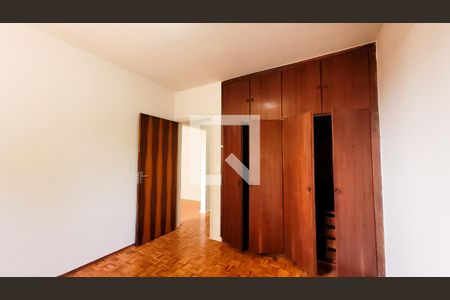 Quarto de apartamento à venda com 1 quarto, 77m² em Bosque, Campinas