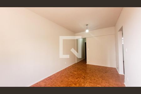 Sala de apartamento à venda com 1 quarto, 77m² em Bosque, Campinas