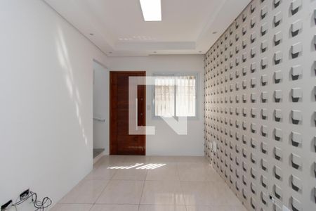 Sala de casa de condomínio para alugar com 2 quartos, 54m² em Vila Nova Mazzei, São Paulo