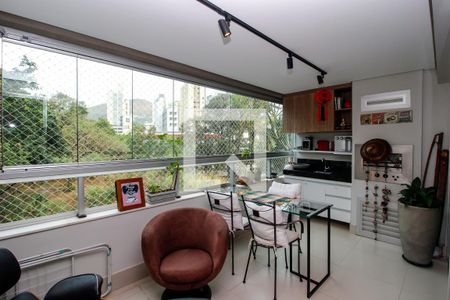 Varanda - Sala de apartamento à venda com 4 quartos, 106m² em Estoril, Belo Horizonte