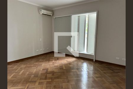 Casa à venda com 4 quartos, 270m² em Jardim America, São Paulo