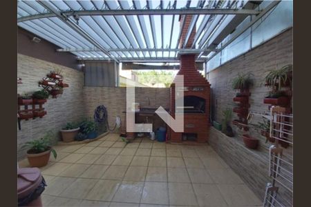 Casa à venda com 3 quartos, 130m² em Vila Curuçá Velha, São Paulo