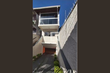 Casa à venda com 3 quartos, 130m² em Vila Curuçá Velha, São Paulo