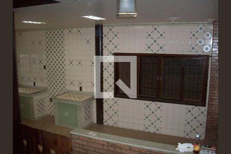 Casa à venda com 3 quartos, 212m² em Maravista, Niterói