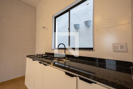 Cozinha de apartamento para alugar com 1 quarto, 30m² em Piratininga, Niterói