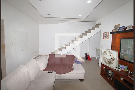 Sala de casa à venda com 3 quartos, 140m² em Vila da Penha, Rio de Janeiro