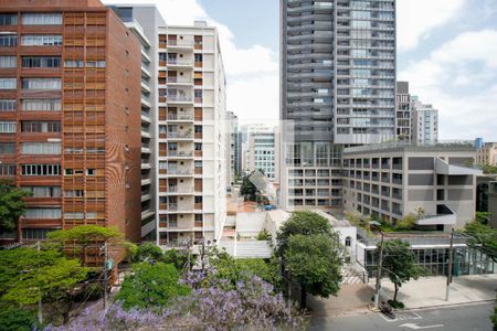 Vista da Sala de Estar e Jantar de apartamento à venda com 3 quartos, 130m² em Pinheiros, São Paulo