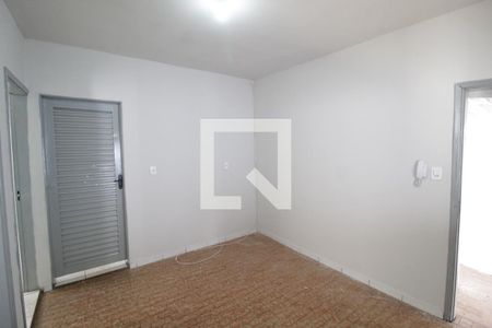 Sala de casa para alugar com 2 quartos, 70m² em Presidente Roosevelt, Uberlândia