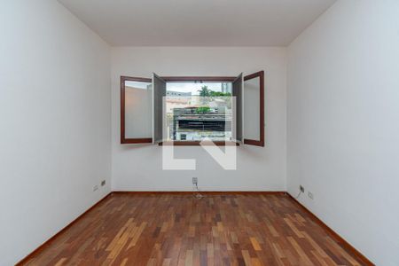 Quarto 1 de casa à venda com 2 quartos, 121m² em Vila Guarani (zona Sul), São Paulo