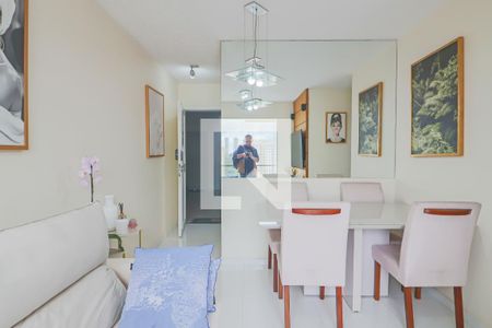 Sala de apartamento à venda com 2 quartos, 50m² em Jardim Celeste, São Paulo