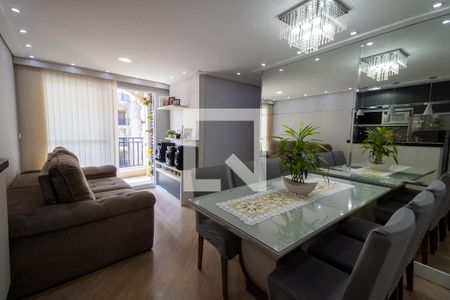 Sala de apartamento à venda com 3 quartos, 70m² em Sítio da Figueira, São Paulo