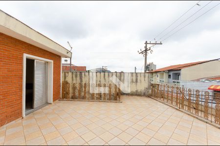 Varanda de casa para alugar com 3 quartos, 200m² em Vila Cavaton, São Paulo