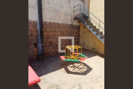 Apartamento para alugar com 50m², 2 quartos e 1 vaga Apartamento para alugar com 50m², 2 quartos e 1 vagaÁrea comum - Playground