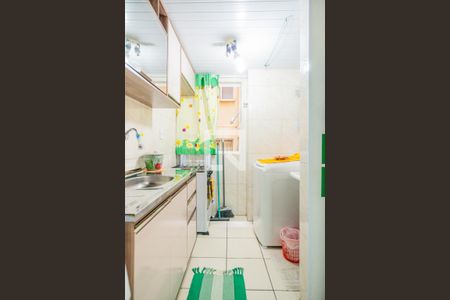 Cozinha  de apartamento à venda com 2 quartos, 42m² em Glória, Porto Alegre