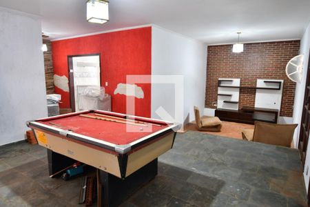 Sala de casa para alugar com 3 quartos, 573m² em Parque das Universidades, Campinas