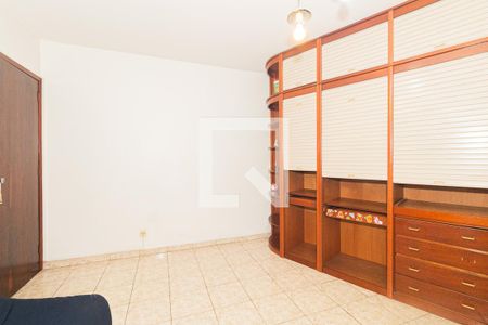 Quarto 1 de casa para alugar com 3 quartos, 184m² em Parque Novo Mundo, São Paulo