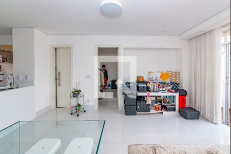 Sala de apartamento para alugar com 1 quarto, 55m² em Buritis, Belo Horizonte