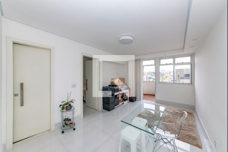 Sala de apartamento para alugar com 1 quarto, 55m² em Buritis, Belo Horizonte