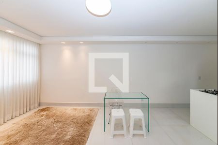 Sala de apartamento para alugar com 1 quarto, 55m² em Buritis, Belo Horizonte