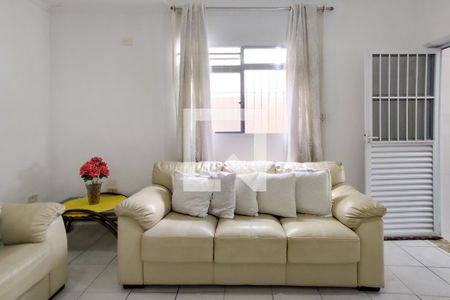 Sala de casa para alugar com 4 quartos, 179m² em Nova Mirim, Praia Grande