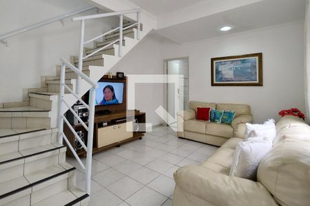 Sala de casa para alugar com 4 quartos, 179m² em Nova Mirim, Praia Grande