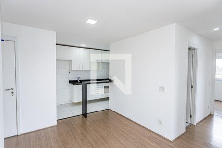 Sala de apartamento para alugar com 3 quartos, 57m² em Limão, São Paulo