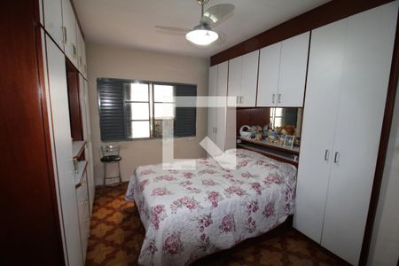 Quarto 2 de casa à venda com 3 quartos, 250m² em Vila Dionisia, São Paulo