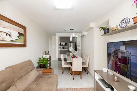 Sala de apartamento à venda com 3 quartos, 71m² em Santo Amaro, São Paulo