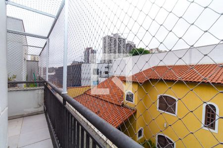 Sacada de casa de condomínio para alugar com 2 quartos, 86m² em Vila Santa Clara, São Paulo