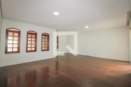 Sala de Estar de casa para alugar com 4 quartos, 360m² em Jardim Santa Genebra, Campinas