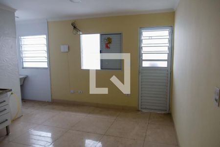 Studio para alugar com 25m², 1 quarto e sem vagaSala