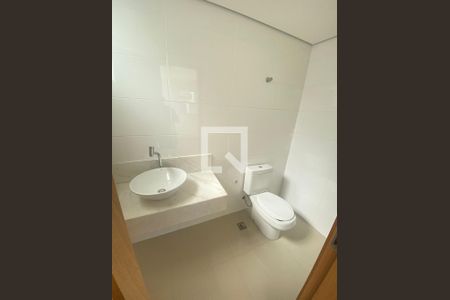 Banheiro de apartamento para alugar com 4 quartos, 277m² em Cabral, Contagem