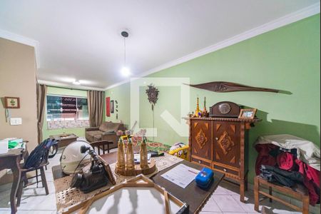 Sala de casa à venda com 4 quartos, 256m² em Vila Pires, Santo André