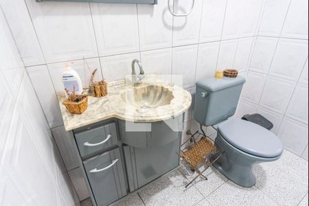 Lavabo de casa à venda com 4 quartos, 256m² em Vila Pires, Santo André