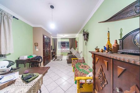 Sala de casa à venda com 4 quartos, 256m² em Vila Pires, Santo André