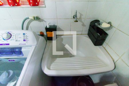 Casa de condomínio à venda com 92m², 2 quartos e 1 vaga Casa de condomínio à venda com 92m², 2 quartos e 1 vagaÁrea de Serviço