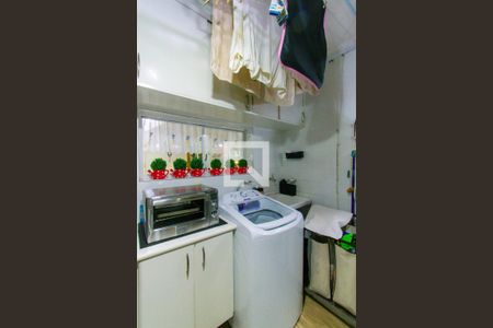 Casa de condomínio à venda com 92m², 2 quartos e 1 vaga Casa de condomínio à venda com 92m², 2 quartos e 1 vagaÁrea de Serviço