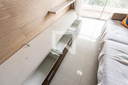 Sala de apartamento para alugar com 2 quartos, 58m² em Alto de Pinheiros, São Paulo