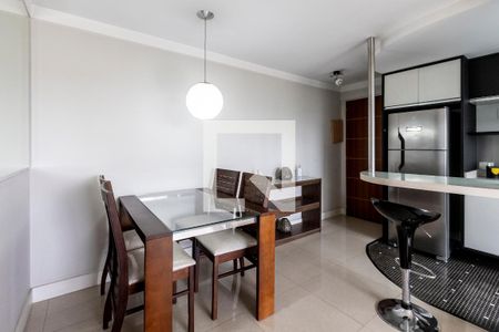 Sala de apartamento para alugar com 2 quartos, 58m² em Alto de Pinheiros, São Paulo