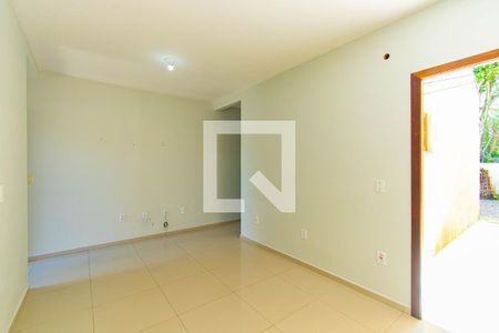 Sala de casa para alugar com 2 quartos, 50m² em Olaria, Canoas