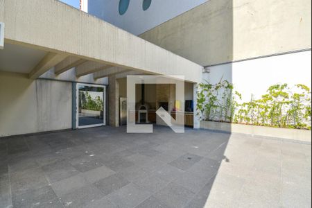 Apartamento à venda com 156m², 3 quartos e 3 vagas Apartamento à venda com 156m², 3 quartos e 3 vagasÁrea comum - Churrasqueira