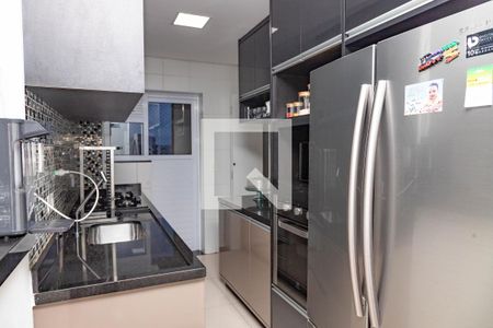 Apartamento à venda com 156m², 3 quartos e 3 vagas Apartamento à venda com 156m², 3 quartos e 3 vagasCozinha