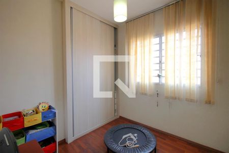 Quarto 2 de apartamento à venda com 3 quartos, 105m² em Sagrada Família, Belo Horizonte