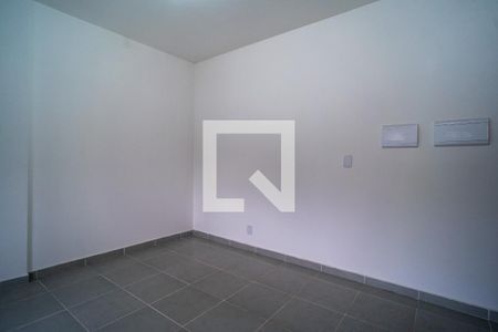 Sala de apartamento para alugar com 1 quarto, 45m² em Caguaçu, Sorocaba