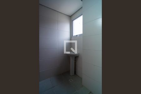 Banheiro de apartamento para alugar com 1 quarto, 45m² em Caguaçu, Sorocaba