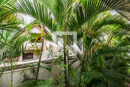 Casa de condomínio à venda com 575m², 4 quartos e 6 vagas Casa de condomínio à venda com 575m², 4 quartos e 6 vagasVista da Suíte