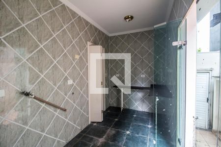 Casa de condomínio à venda com 575m², 4 quartos e 6 vagas Casa de condomínio à venda com 575m², 4 quartos e 6 vagasÁrea de Serviço