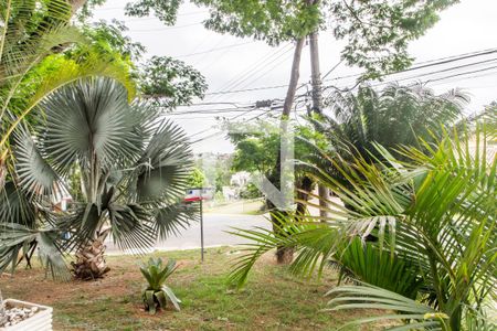 Casa de condomínio à venda com 575m², 4 quartos e 6 vagas Casa de condomínio à venda com 575m², 4 quartos e 6 vagasVista da Sala