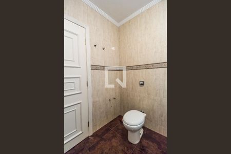 Casa de condomínio à venda com 575m², 4 quartos e 6 vagas Casa de condomínio à venda com 575m², 4 quartos e 6 vagasBanheiro da Suíte 3