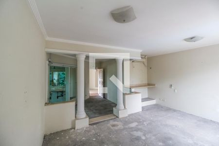 Casa de condomínio à venda com 575m², 4 quartos e 6 vagas Casa de condomínio à venda com 575m², 4 quartos e 6 vagasSuíte master 1